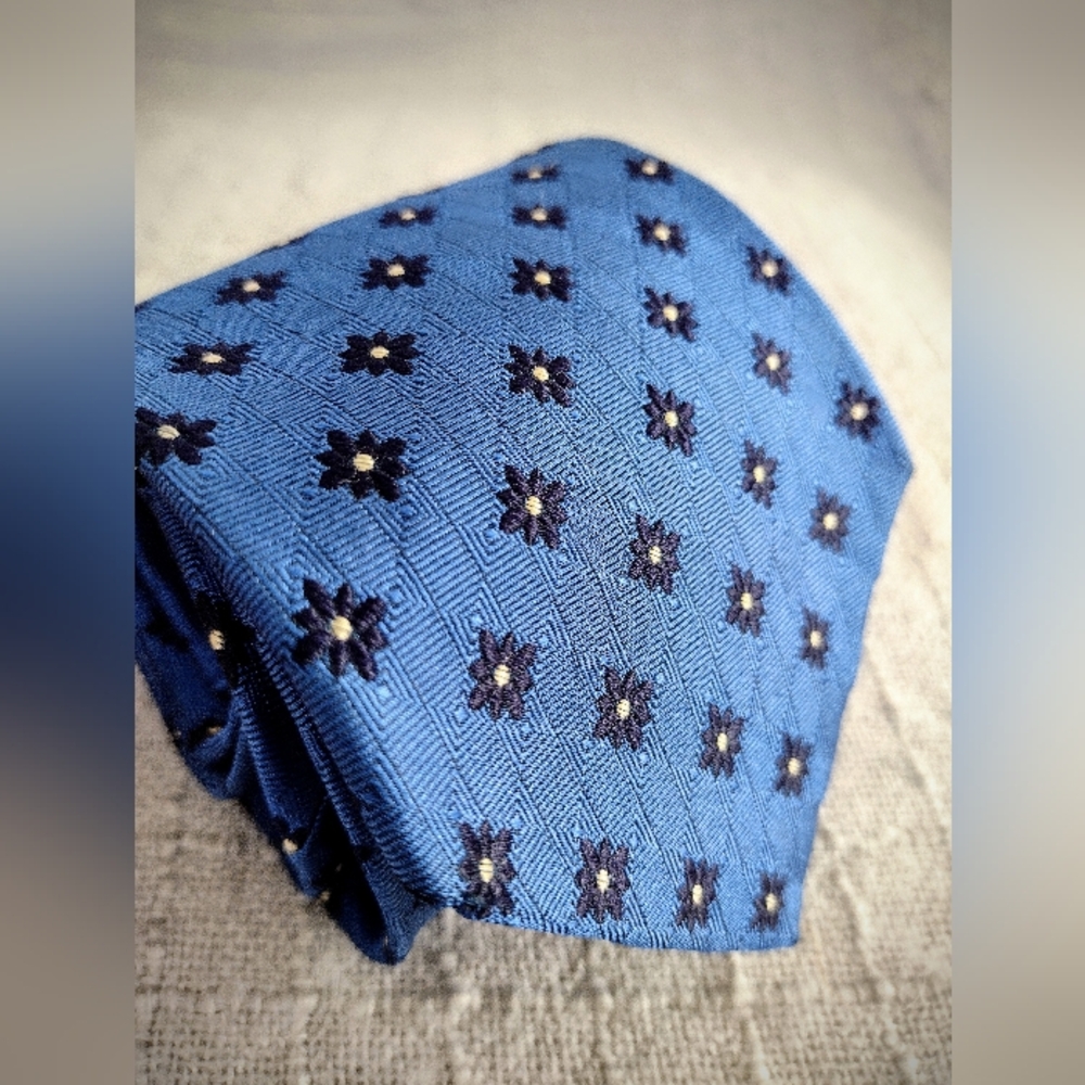 Like New Vintage 90's Faconnable Blue Necktie, Made in France, 100% Silk - Picture 1 of 8